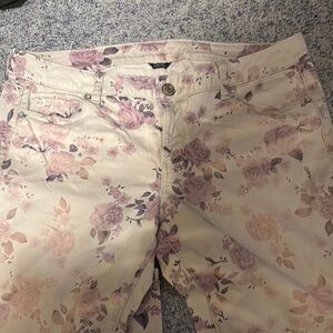 American Eagle Floral Print Jeans